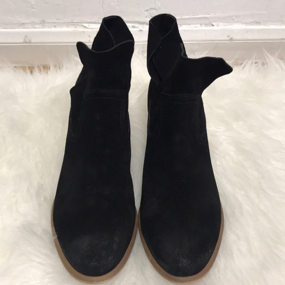BP. Black Brice Notch Suede Ankle Booties 8.5 - Picture 4 of 6
